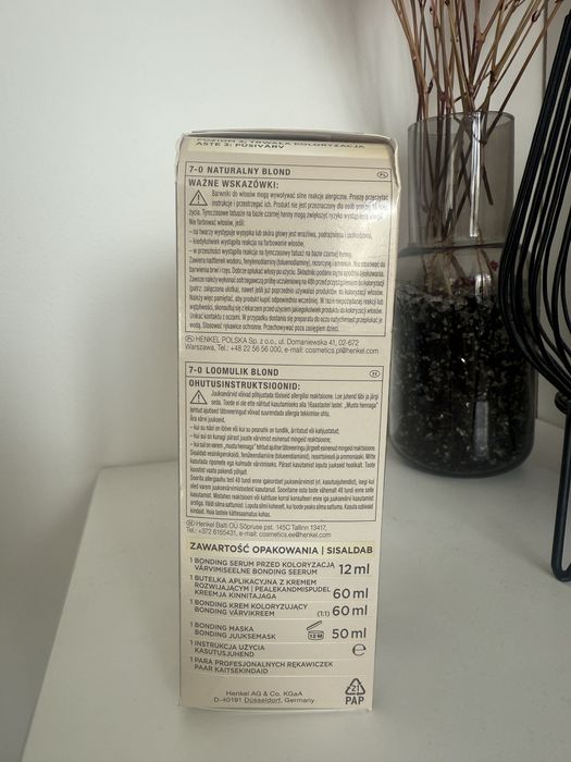Farba do wlosow 7-0 Creme Supreme Schwarzkopf
