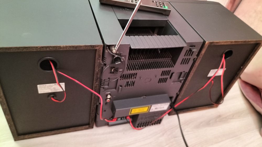 Radio magnetofon CD Sony FH-B55D pilot