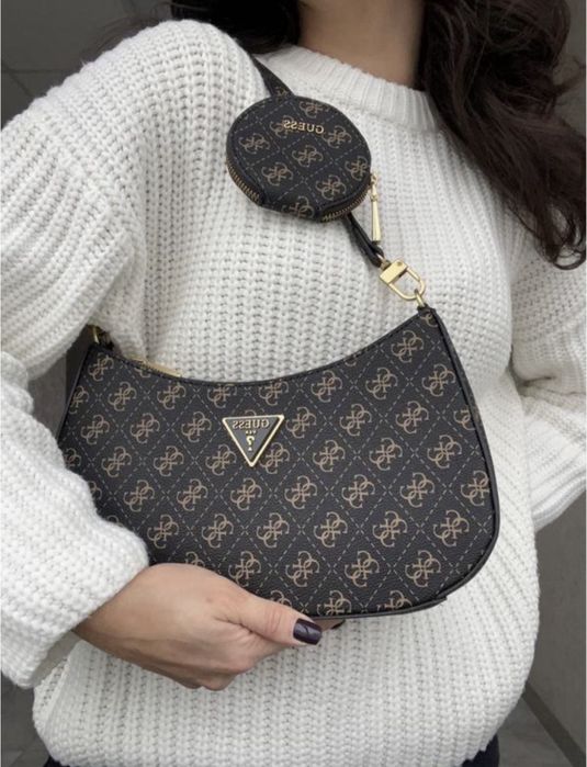 Жіноча сумка guess alexie коричнева.