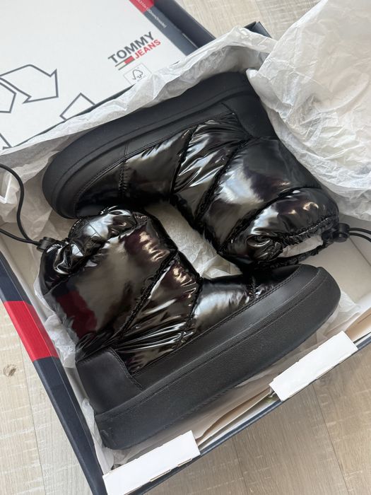 Модель: Tommy Jeans (Tommy Hilfiger Jeans Winter Boot EN0EN02252 Black