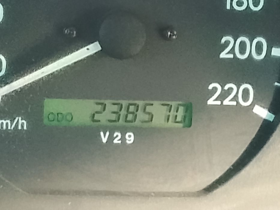 Продаю Toyota Camri