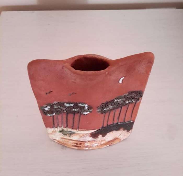 Hand-painted ceramic jar64550981771907122