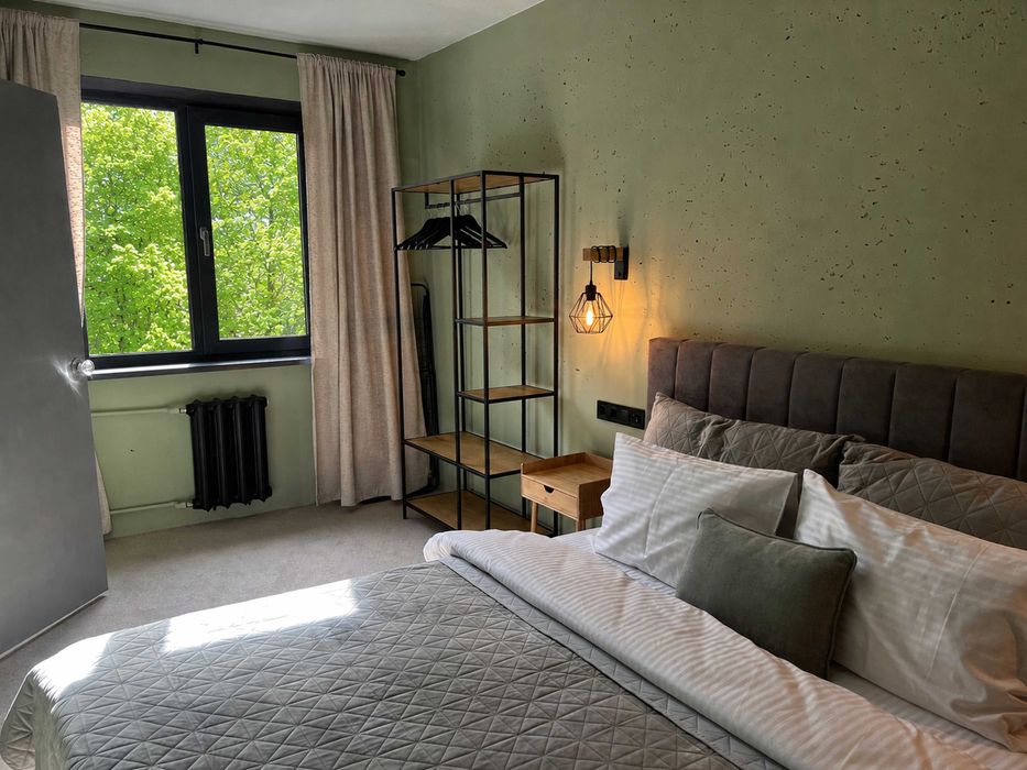 Квартира подобово Чернігів ·Центр·  Вал · Gnizdo Apartments Loft · світло є · звітні документи