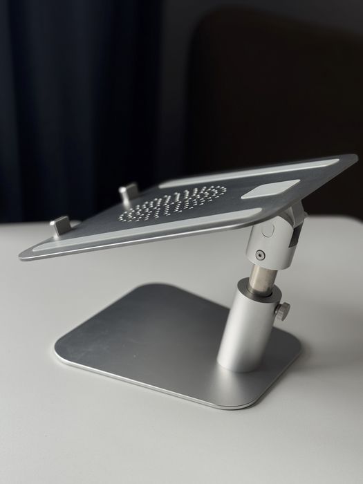 Підставка для ноутбука