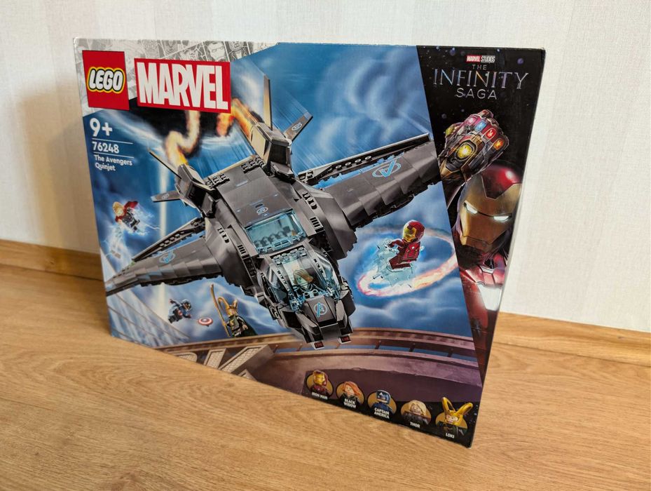 LEGO - 76248 - Quinjet Avengersów.