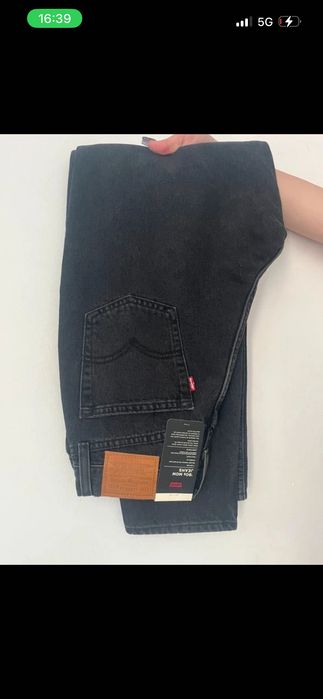 Levis mom Jeansy 29/28 Nowe z metkami