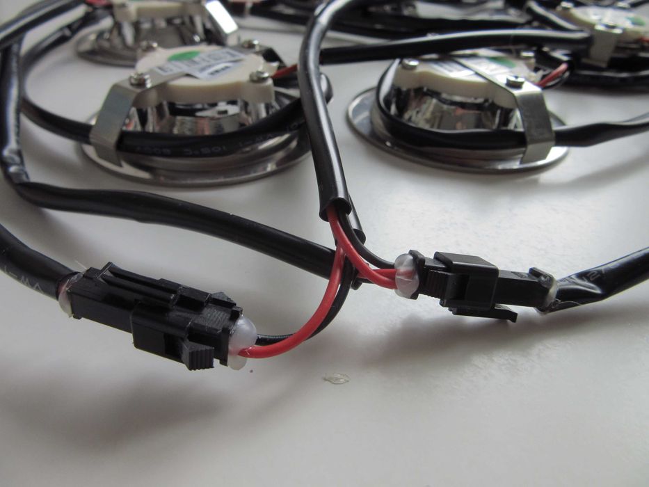 3 zestawy oprawek DC12V MAX.1,5W