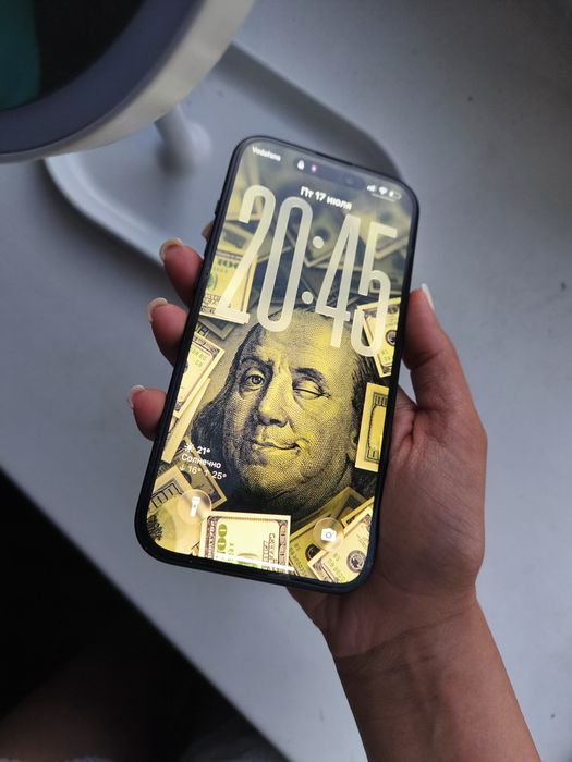 IPhone 15, 128Gb