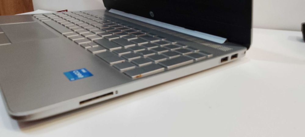 laptop HP 15-dw3123nw