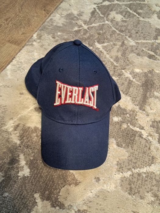 Продається кепка EVERLAST