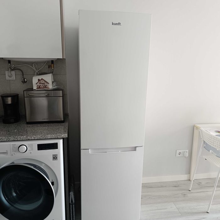 Frigorífico Combinado KUNFT KC9115 WH (No Frost - 181 cm - Branco)