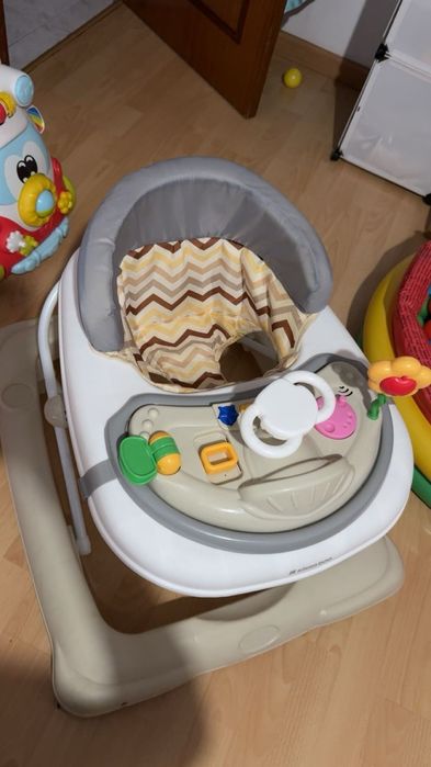 Aranha e baloiço da marca Chicco