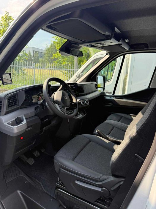 Renault Master Kontener z windą - wynajem długoterminowy