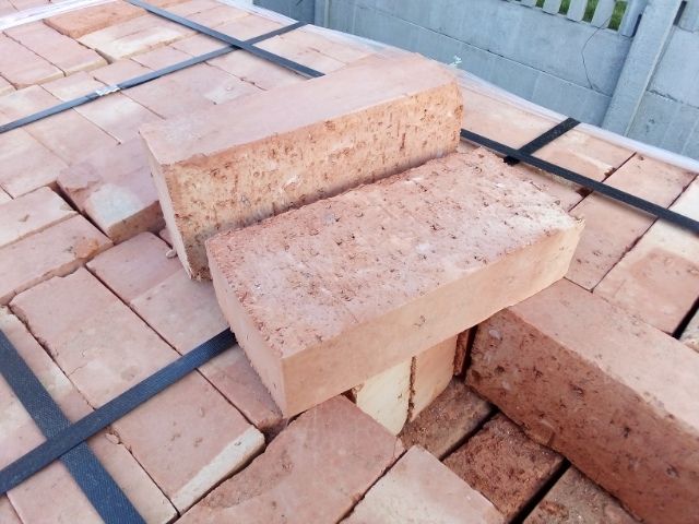 Cegla Czerwona Pelna PALONA