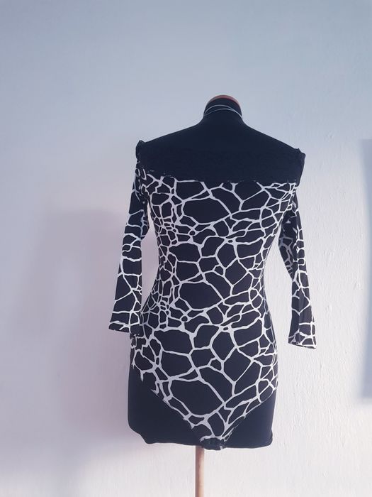 Nowe Bawełniane koronkowe body damskie marki Tezenis  rozmiar L .