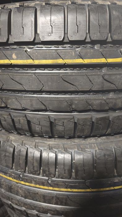 Pneus  215/65/16