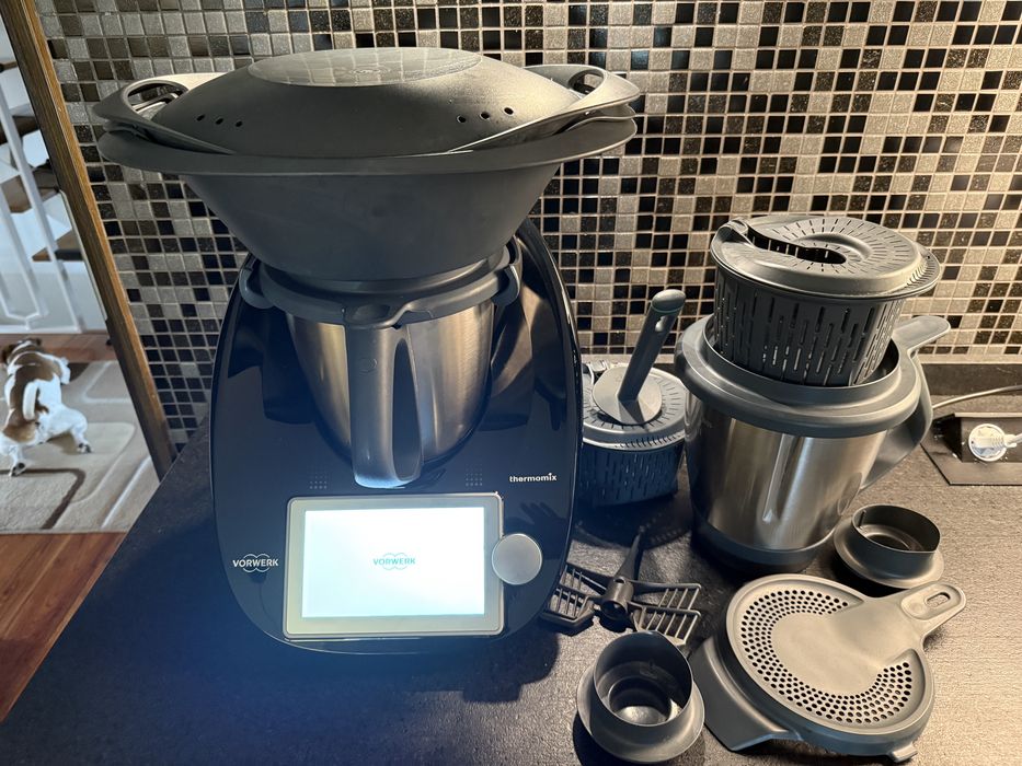 Thermomix TM6 Black Edition. 2 naczynia