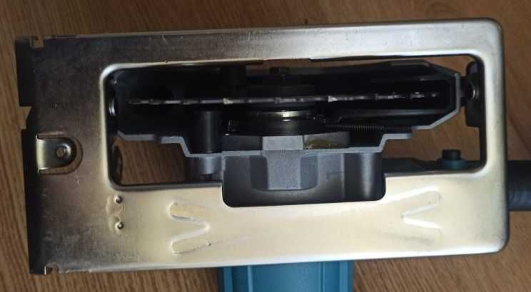 Piła tarczowa 6" / 150mm/ 2 aku 3Ah