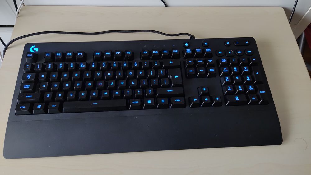 Logitech G213 PRODIGY Gaming Keyboard64738260461442124
