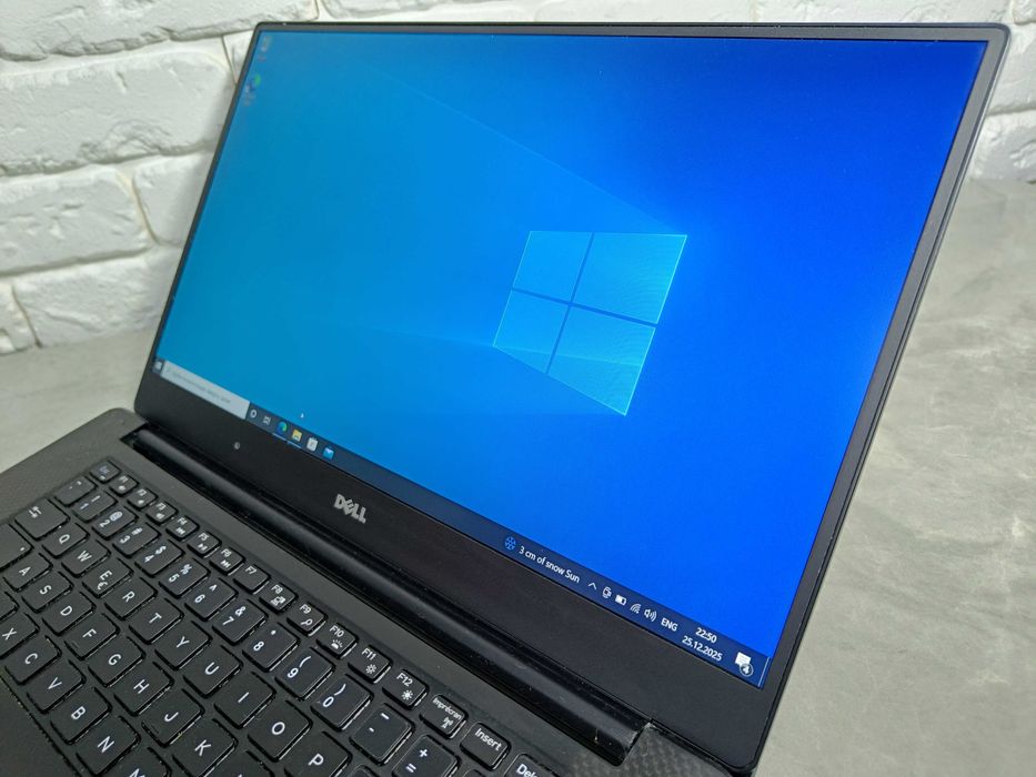 ІГРОВИЙ Ноутбук DELL Precision 5510 i7-6820HQ Nvidia M1000M 2GB 8GB R4