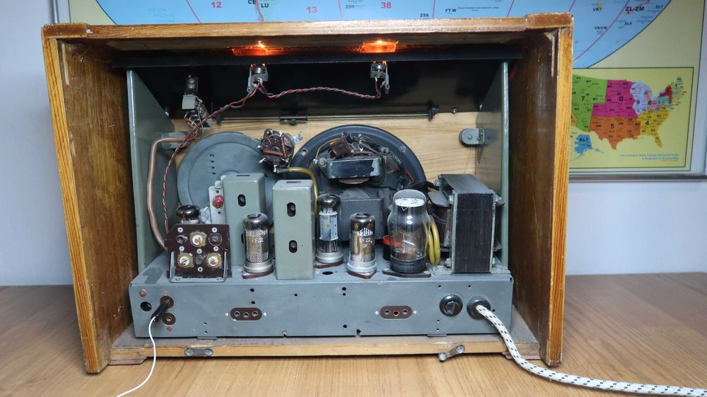 Stare  Radio Aga - odbiera stacje radiowe