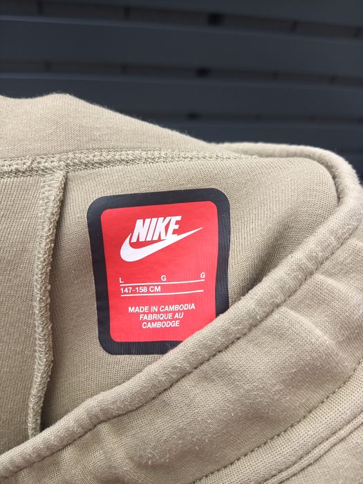 Nike tech fleece spodnie chłopięce