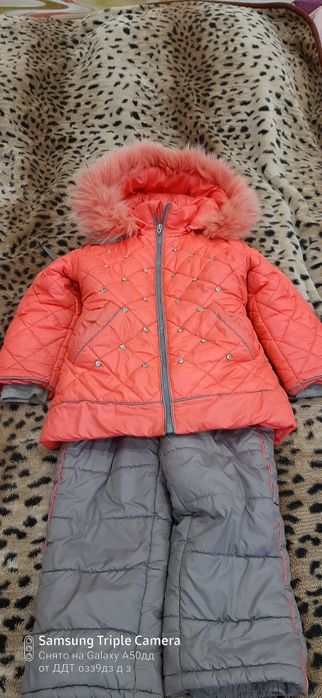 Продам зимний костюм на девочку на рост 104