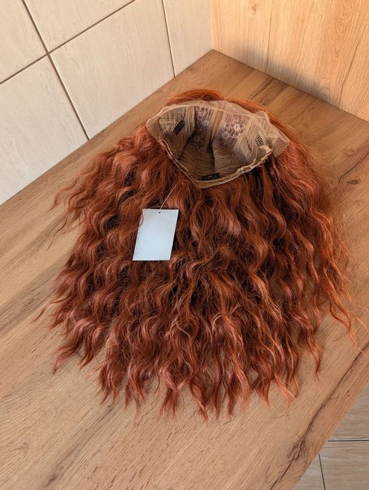 Peruka syntetyczna 55cm