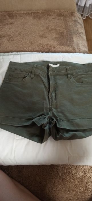 Шорти для дівчинки.