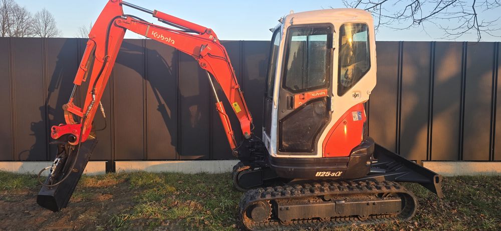 Minikoparka kubota U25 2.7t Obrys!Mocna koparka