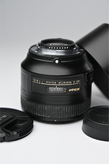 Обʼєктив Nikon AF-S Nikkor 85 mm 1.8G