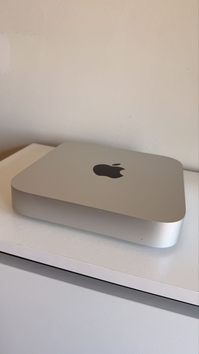 Mac mini Apple M1 - RAM: 8 GB - 256 GB SSD com Caixa e Fatura