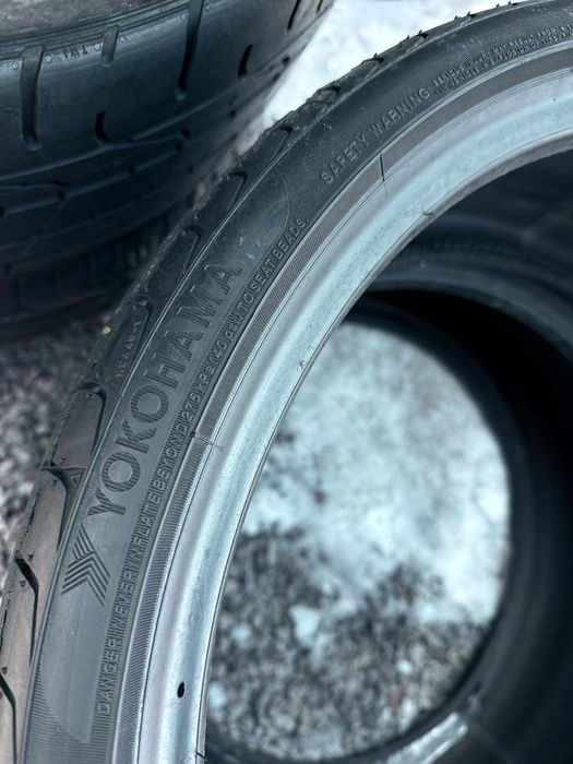 255 30 20 Yokohama Advan Sport 2024 90%