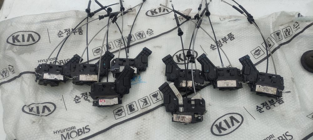 Замок двери Киа Сид,Каренс,Kia Ceed,Carens,Хюндай Соната,Hyundai Sonat