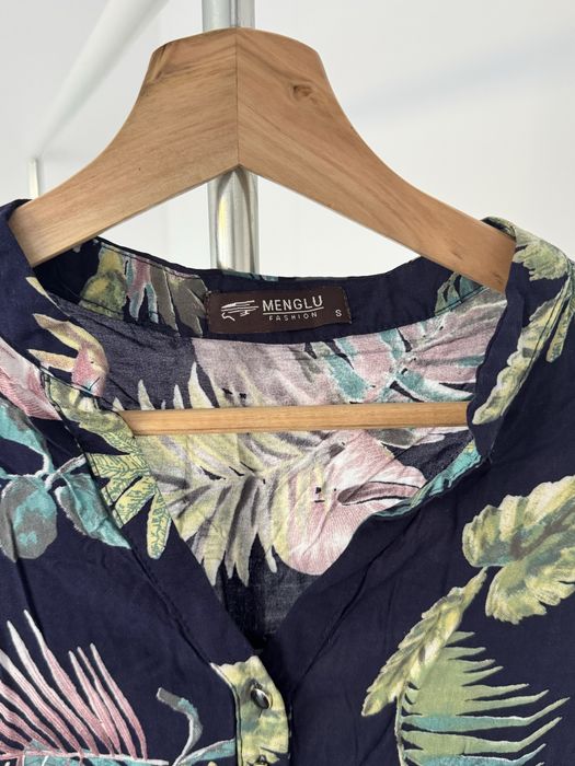 [ €3,50 ] Blusa • Menglu Fashion • Tamanho S