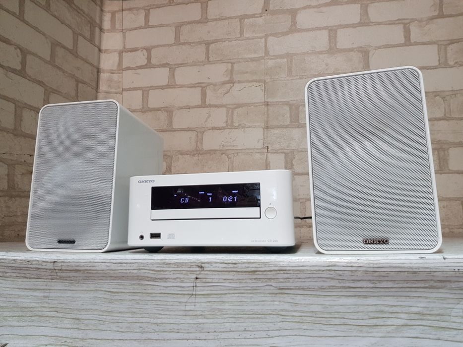 Музичний центр ONKYO CS-265, *2x40 Вт, USB, Bluetooth, б/у з Німеччини