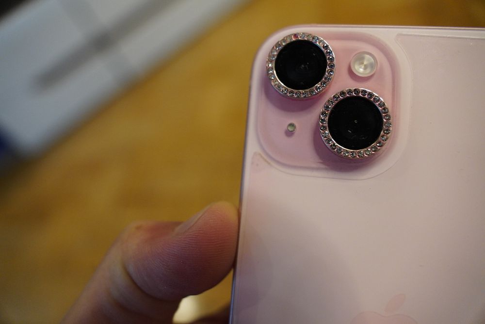 iPhone 15   256gb