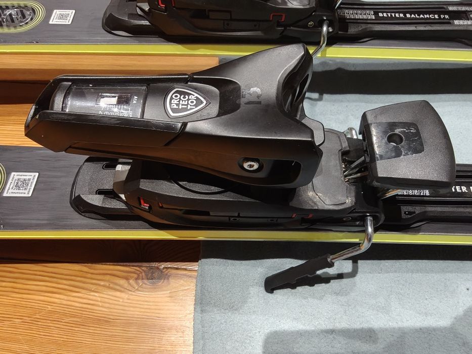 Narty Head Supershape e-Speed L 177 cm – używane