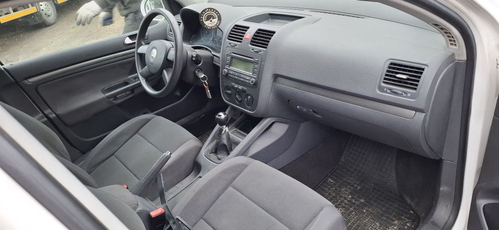 Volkswagen Golf V 1.9 BRU na części