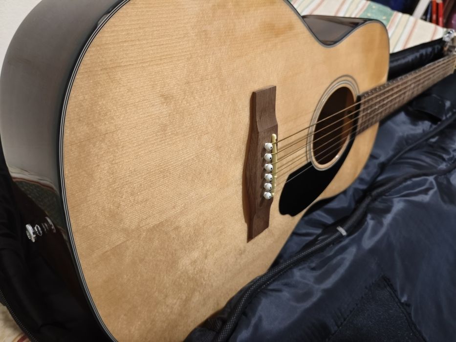 Guitarra acústica Fender classic