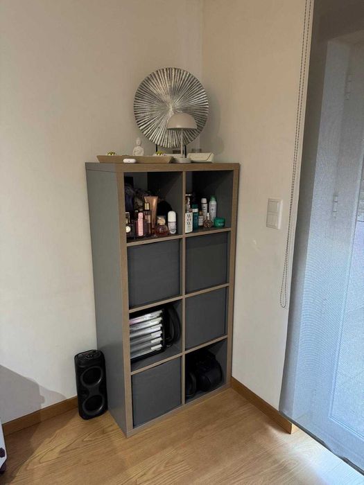 Estante gama KALLAX cinza IKEA