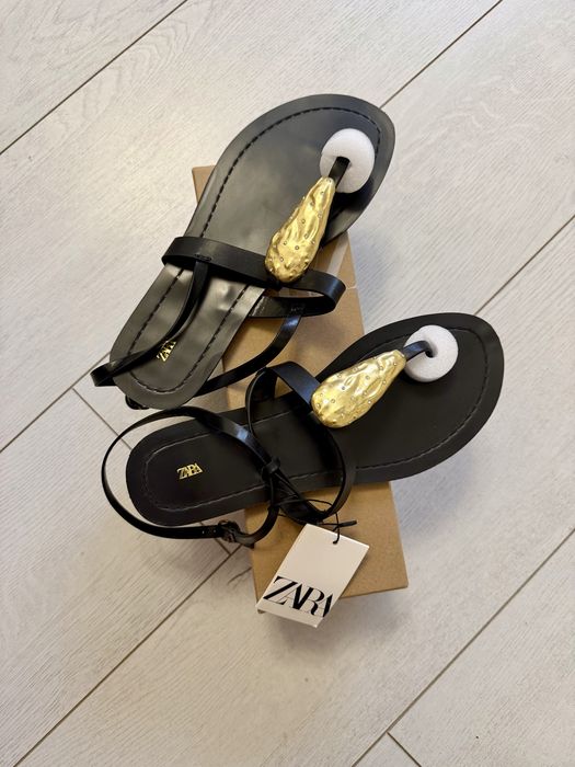 Босоніжки (сандалі) Zara 38 розмір