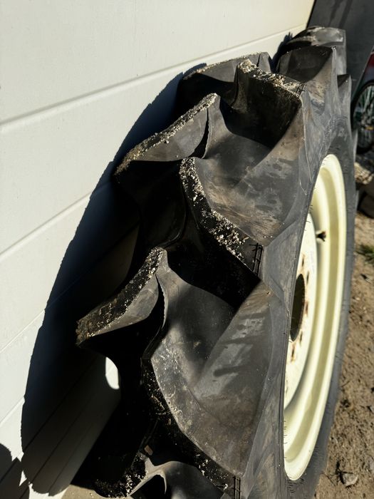 Felgi Koła Kubota Iseki Yanmar Mitsubishi Hinimoto John Deere 9.5/24R