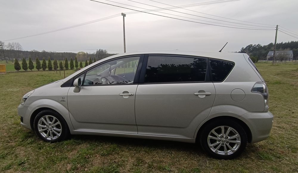 Toyota corolla Verso 2.2 diesel 177Km