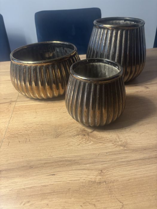 Oslonki zlote ceramiczne. 3 sztuki