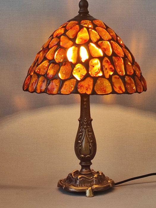 Lampa nocna bursztyn