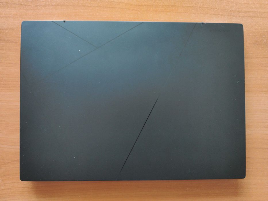 ноутбук ASUS Zenbook 14 OLED Q409Z 8/256 | Intel i5-1240P