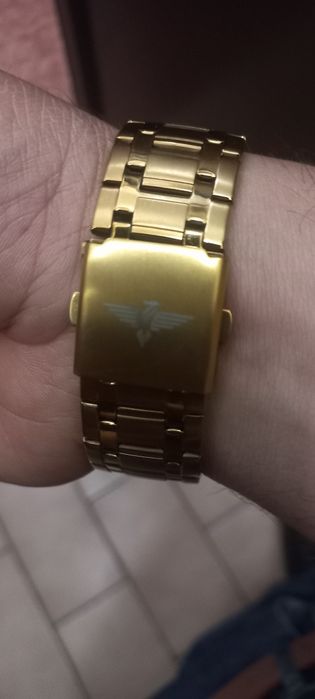 Relogio dourado homem