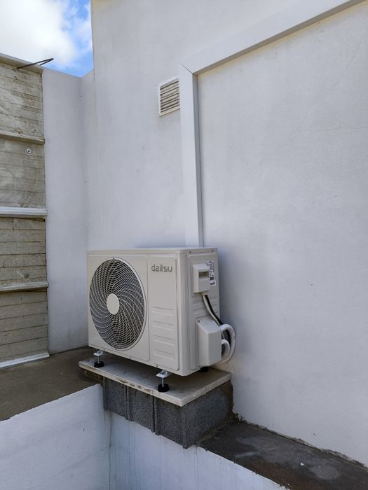 Manutenção em ar condicionado e frios