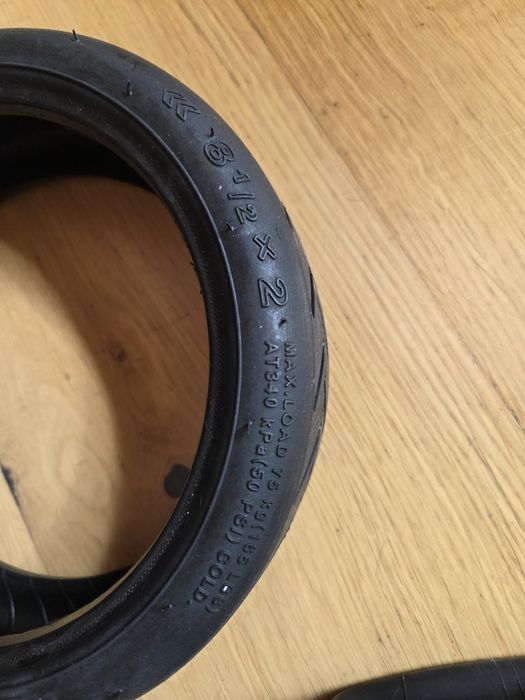 Opona i detka CST do hulajnogi elektrycznej 8,5 x2